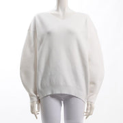 ふんわりボリュームスリーブVネックニット