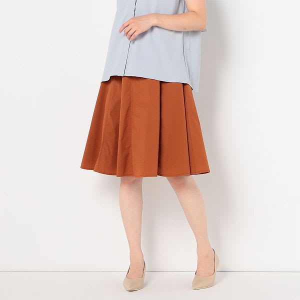 ウエストボタンフレアスカート