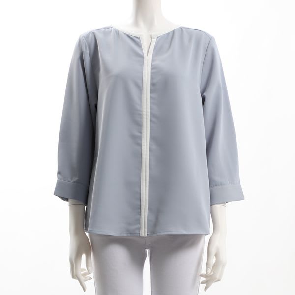 パイピングオープンフロントネックブラウス