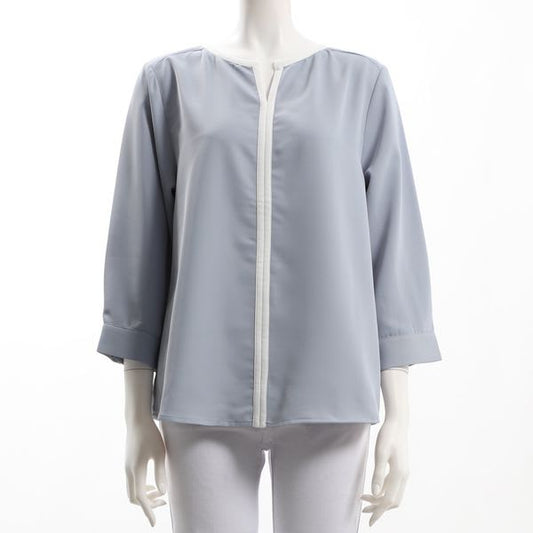 パイピングオープンフロントネックブラウス