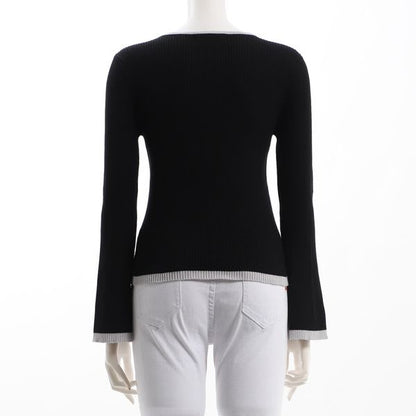 バイカラースクエアネックニット