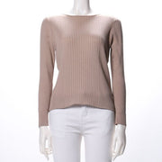 ボートネックリブニット