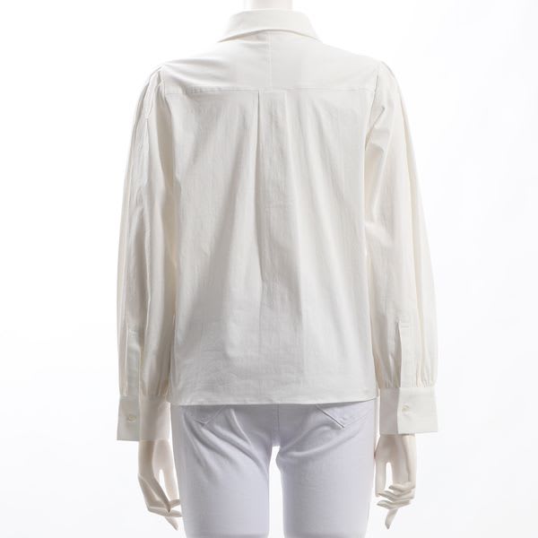 タックデザインブラウス