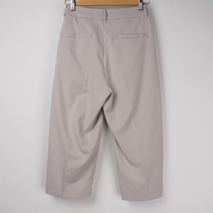 フロントタックワイドパンツ