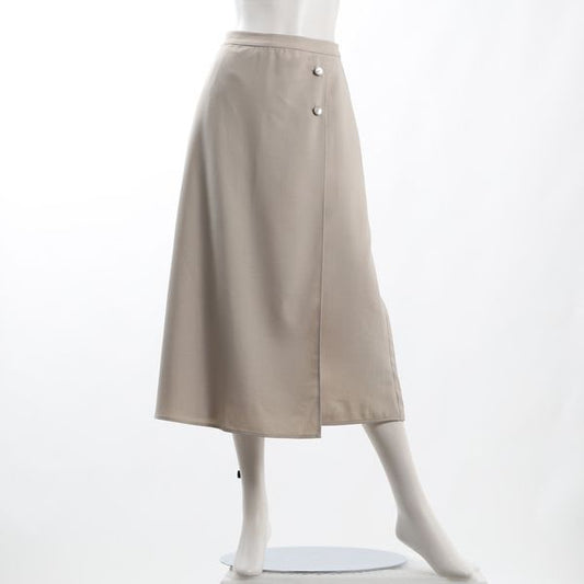 フロントボタンラップ風スカート