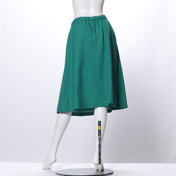 タックウエストフレアスカート