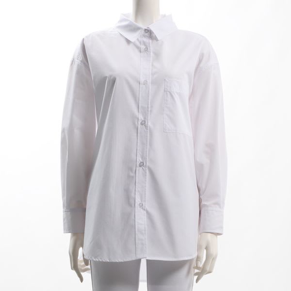 シンプルデザインシャツブラウス