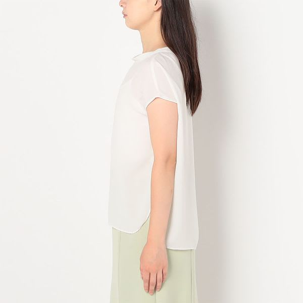 プチハイネックスタンドカラーブラウス