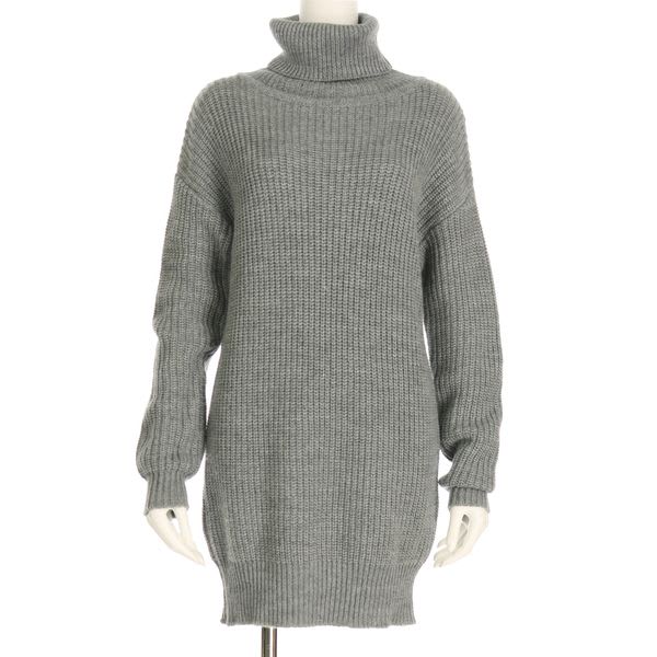 長め丈タートルネックニット