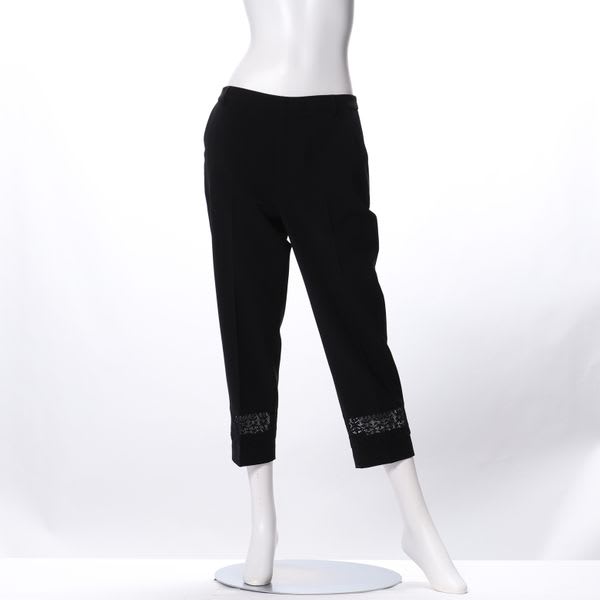 裾レーステーパードパンツ