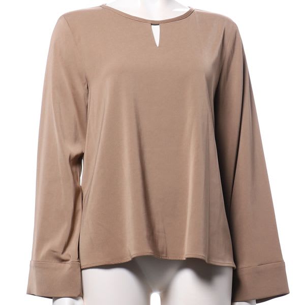 カットアウトデザインワイドスリーブブラウス