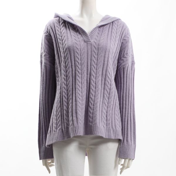 ケーブルフードニット