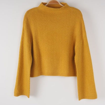 ボトルネックシンプルニット