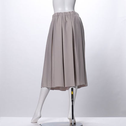 ボックスプリーツスカート