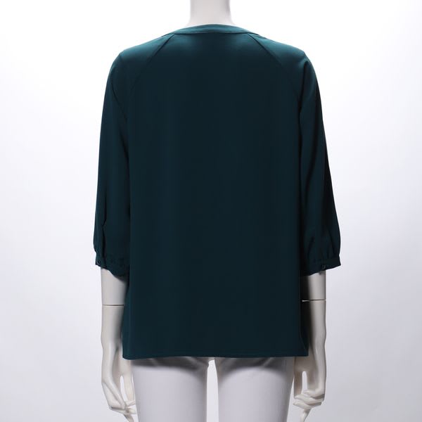 ラグランスリーブオープンフロントネックブラウス