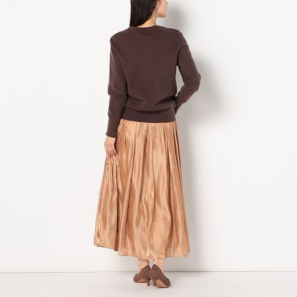 スリット袖クルーネックニット