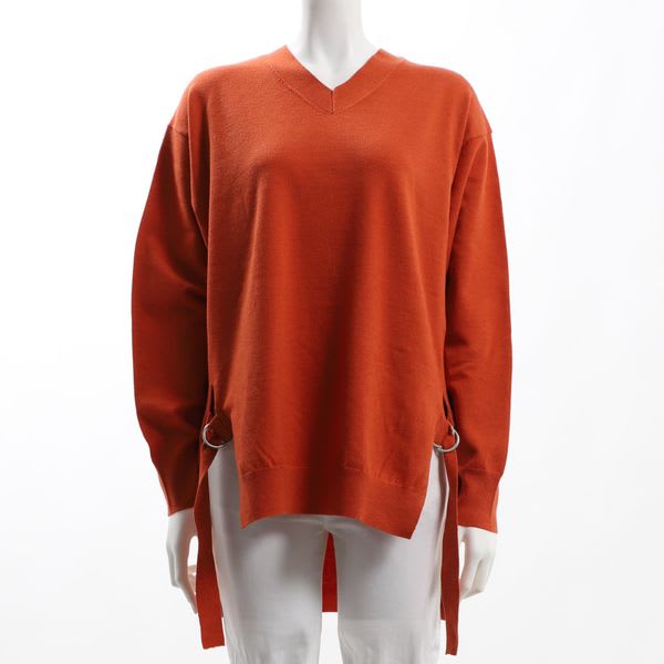 サイドスリットバックテールニット