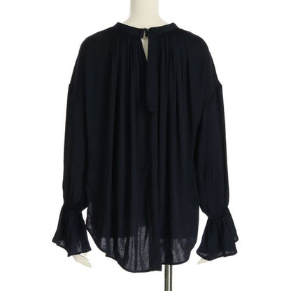 ギャザーキャンディースリーブブラウス