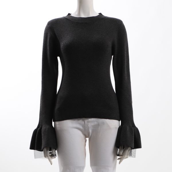 レイヤードデザインフレアスリーブニット