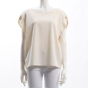 バックボタンラウンドネックブラウス