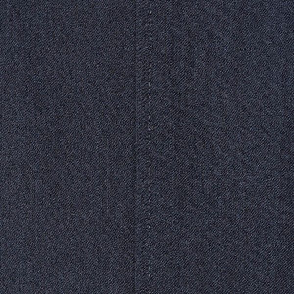 ペプラムシルエットクルーネックブラウス