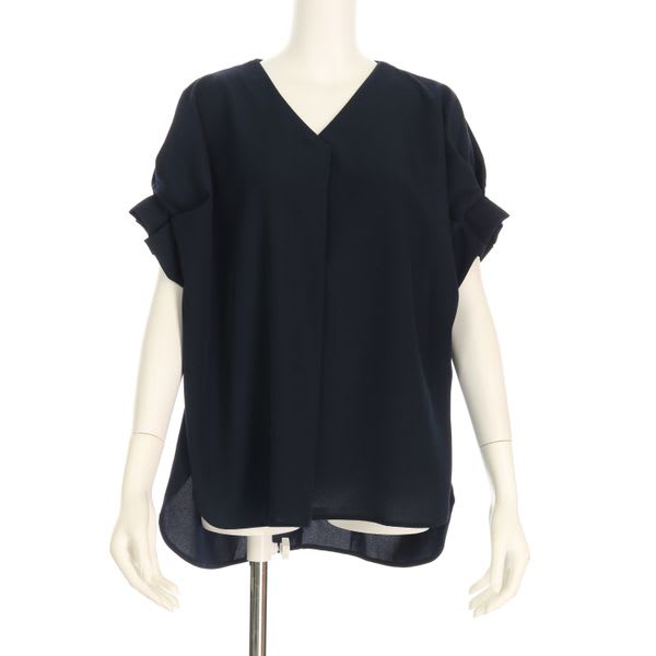 バックDカンベルトデザインブラウス