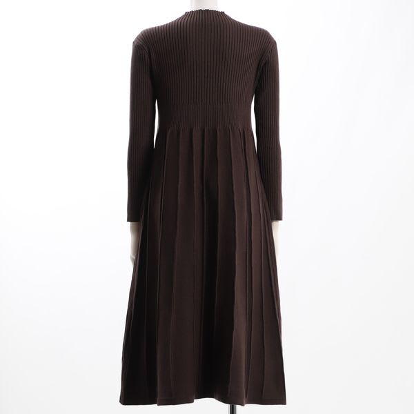 オフネックリブニットワンピース