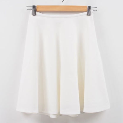 シンプルフレアスカート