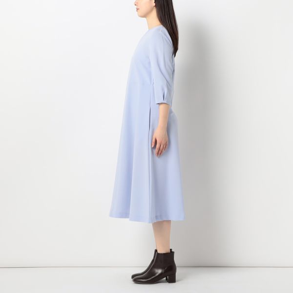 ふんわりお袖オープンフロントネックワンピース