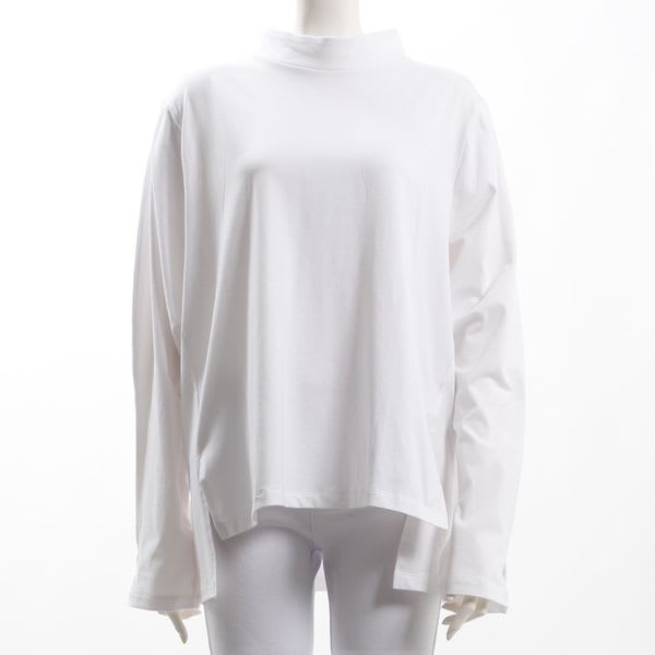 バックボタン付きスリットカットソー