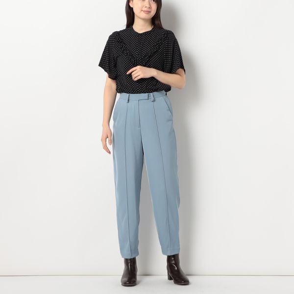 センターシームテーパードパンツ
