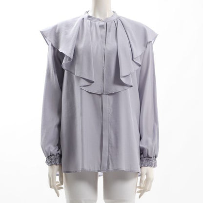 パールボタンフリルカラーブラウス