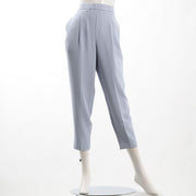 タック入りテーパードパンツ