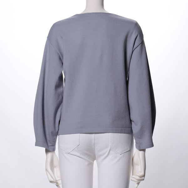 袖ボリュームVネックニット