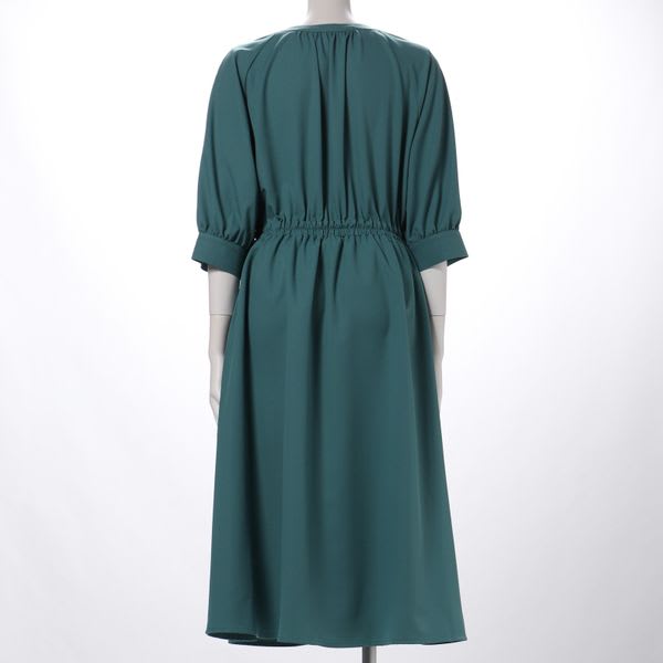 ソフトフラワープリントオープンフロントネックワンピース