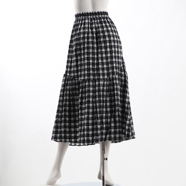 タータンチェック柄フレアスカート
