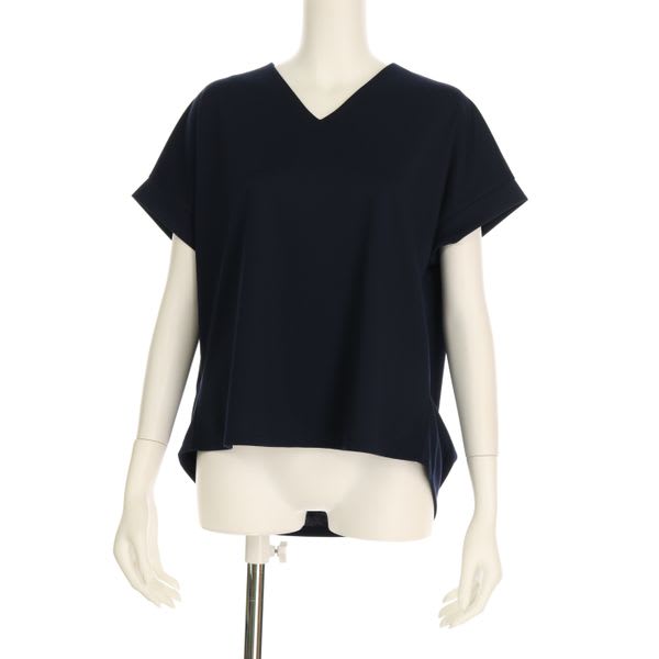 バックシャンVネックカットソー