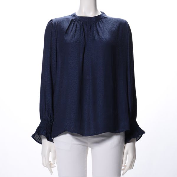 アニマル柄ギャザーネックブラウス