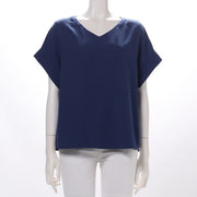 ゆったりめVネックブラウス
