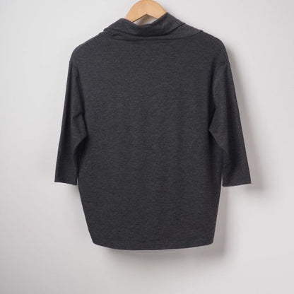 フロントタックオフタートルカットソー