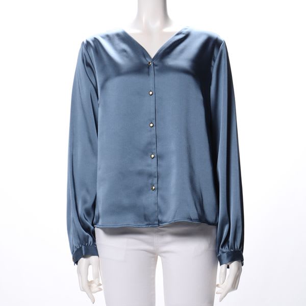 Vネックフロントボタンデザインブラウス