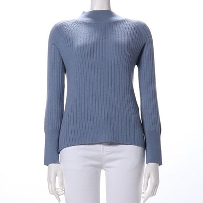 バックボタンデザインハイネックニット