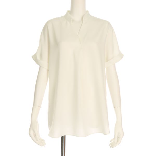 折り返し袖スキッパーネックブラウス