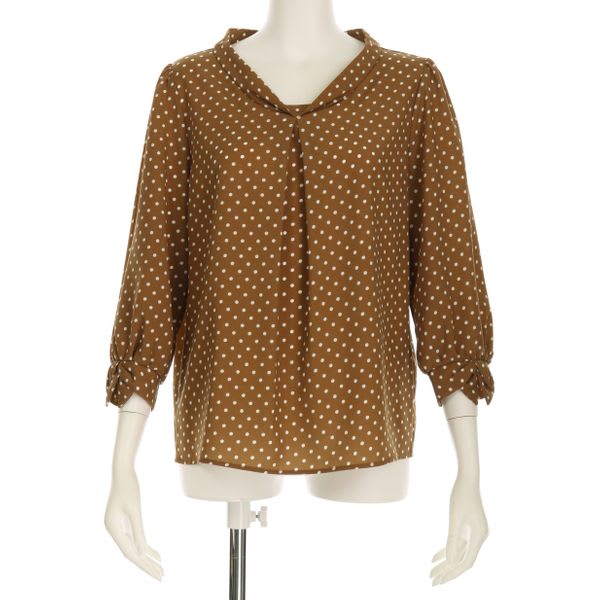 ドット柄デザインブラウス
