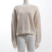 立体的な編み地ニット