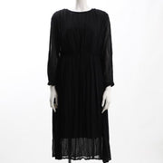 ギャザーデザインラウンドネックワンピース