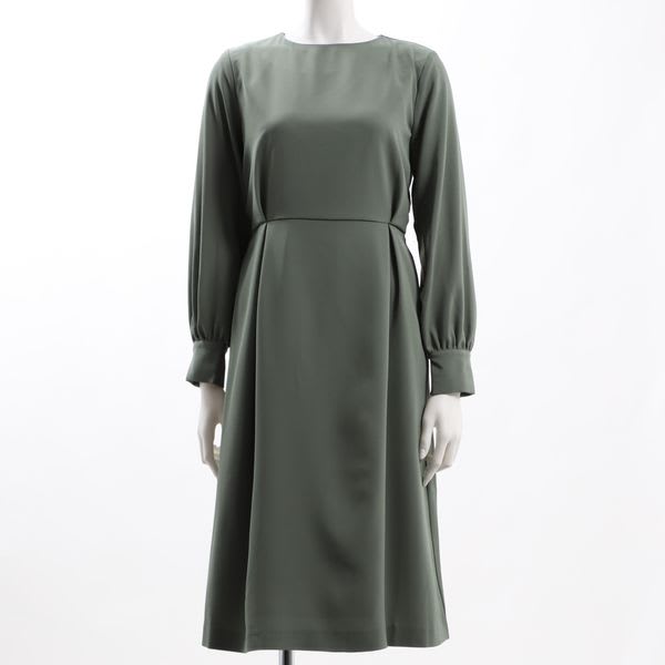 バックリボン結びデザインワンピース