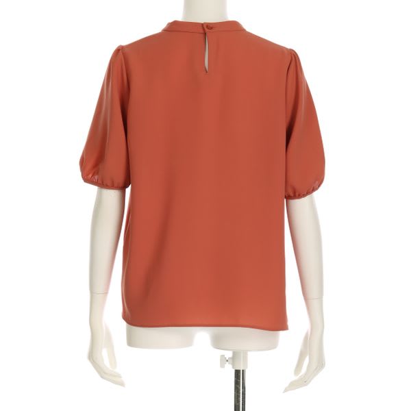 ハイネックブラウス