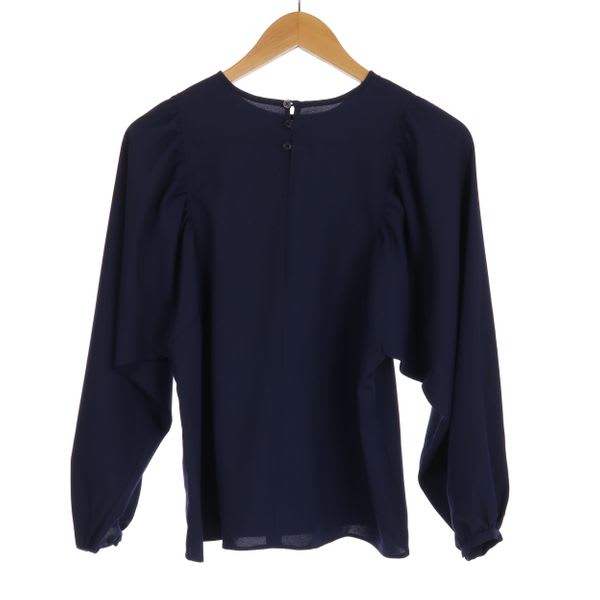 肩ギャザーボリュームスリーブブラウス