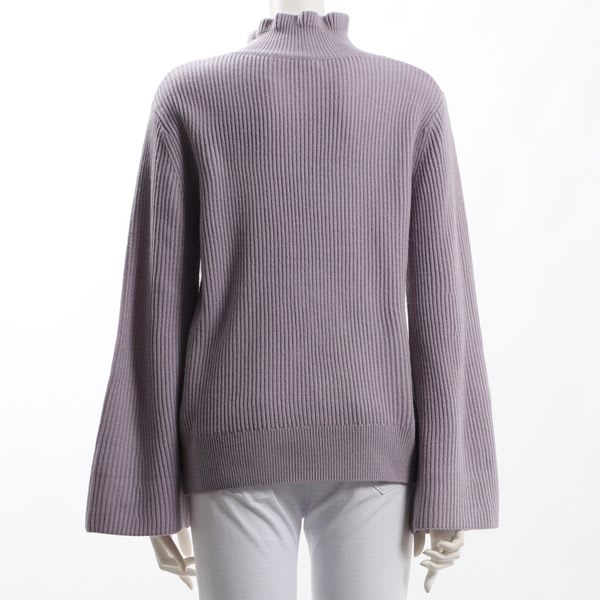 フリル襟ニット